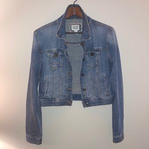 I love H81 jean Jacket